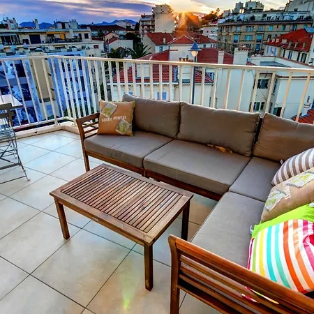 Appartement In Cannes, With Wonderful Mountain View, Terrace And Wifi - 500 Cannes